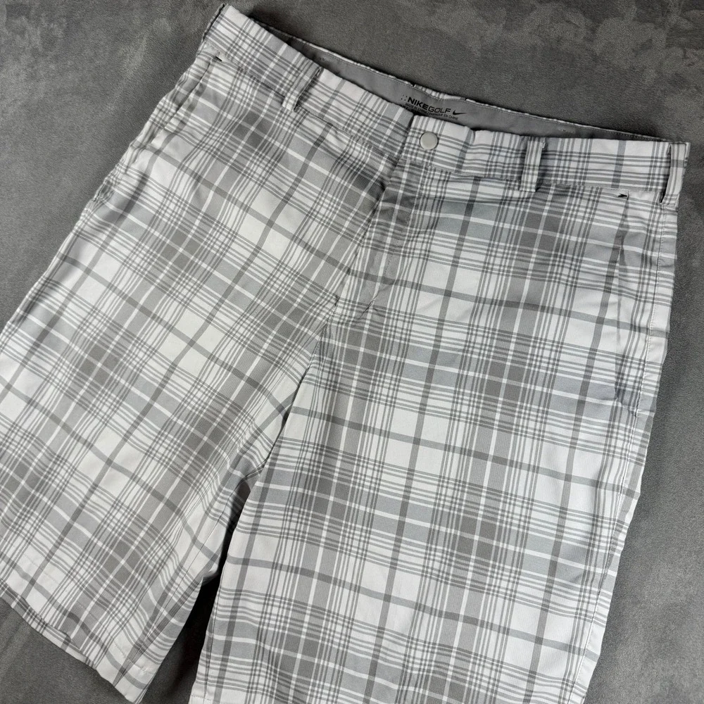 Nike Golf Shorts Mens‎ 34 Grey White Plaid Dri-FIT Stretch Performance